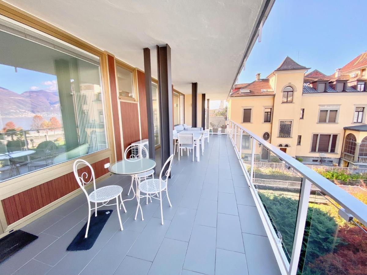 Appartamento Palazzo Di Vetro Luino Zewnętrze zdjęcie